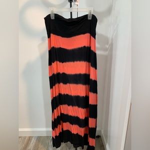 Kensie size small maxi skirt